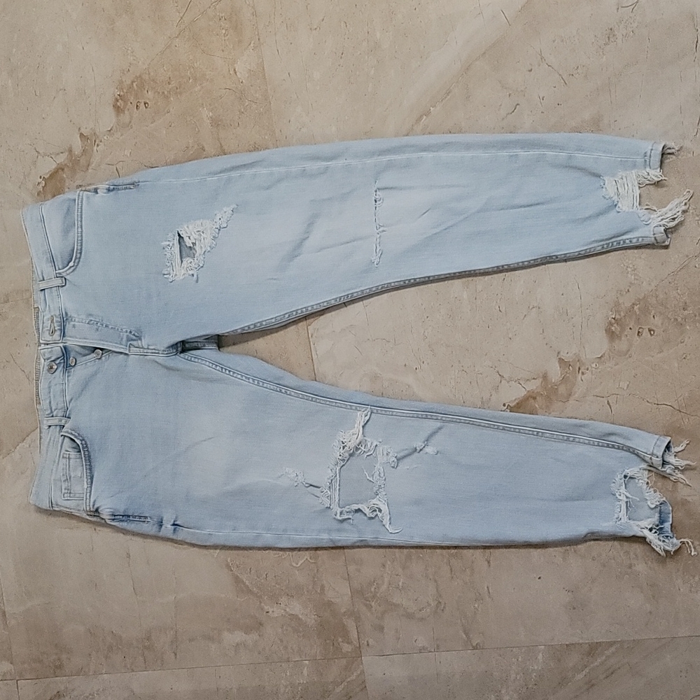 Men's Zara distressed jeans. Size 34